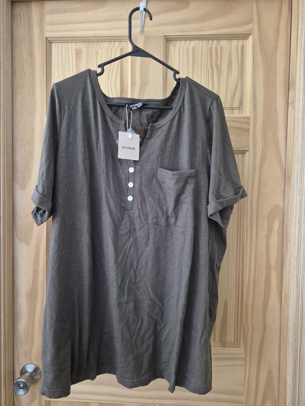 Bloomchic Short-Sleeve Henley Pocket Tee